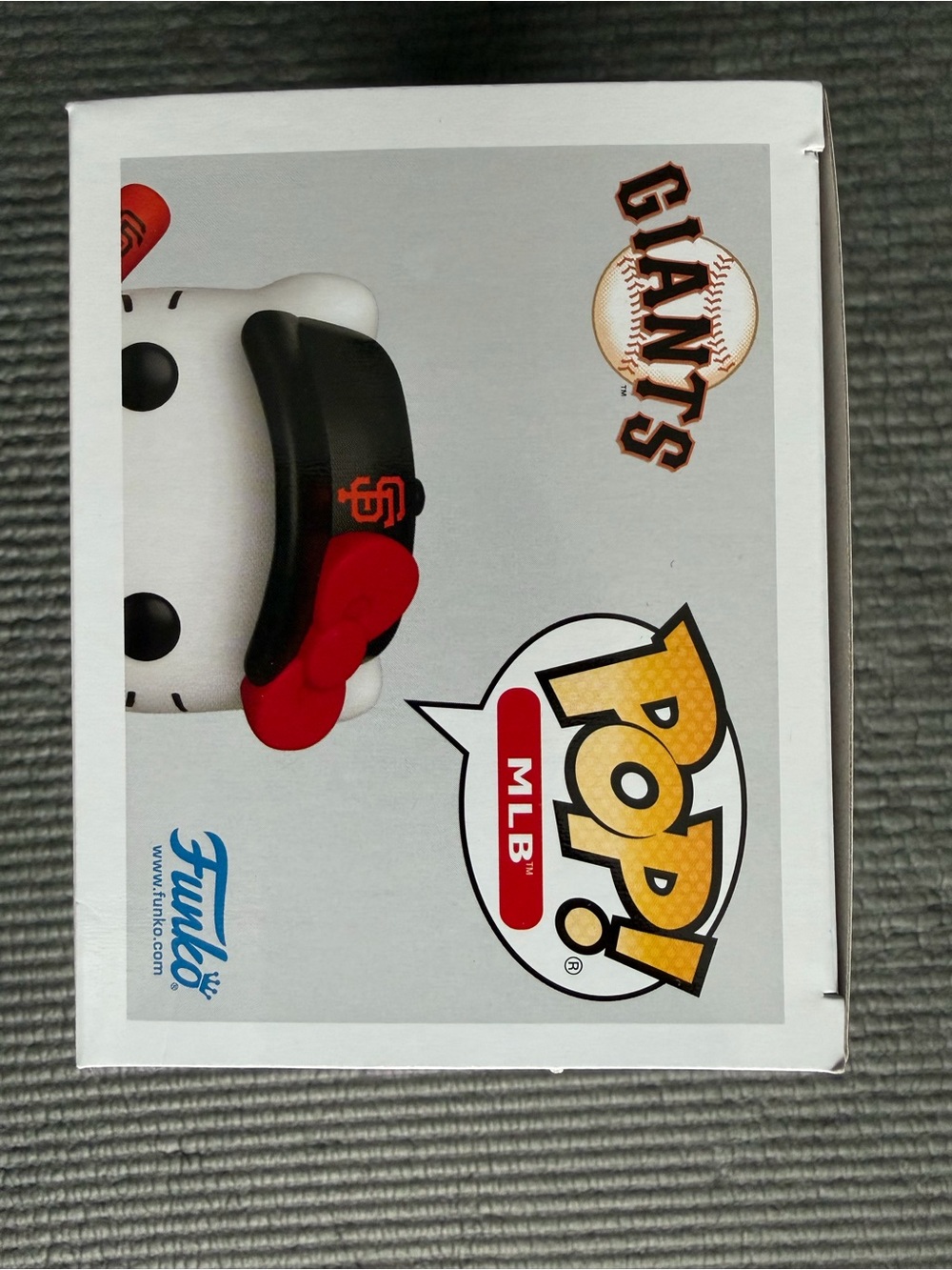 Funko Pop Hello Kitty San Francisco Giants Special Edition Figurine - Picture 5 of 5